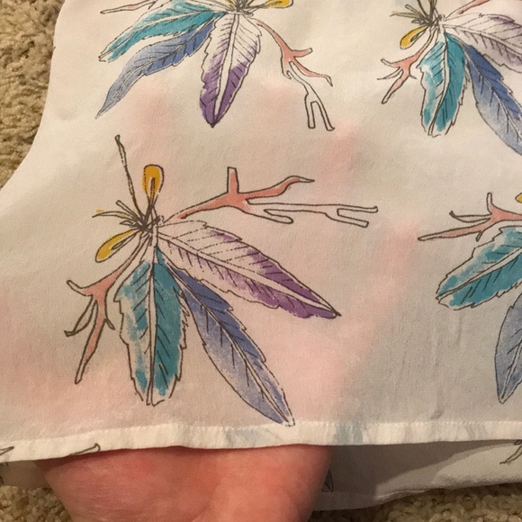 Family Affairs XS Sheer Floral Blouse - Picture 5 of 8